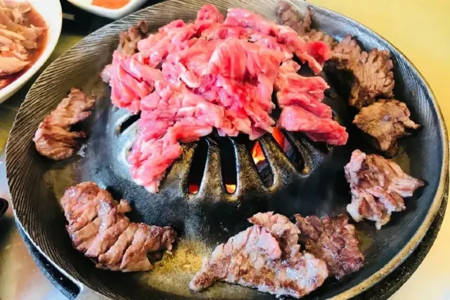 釜山必吃美食傳聞中的母牛排骨店