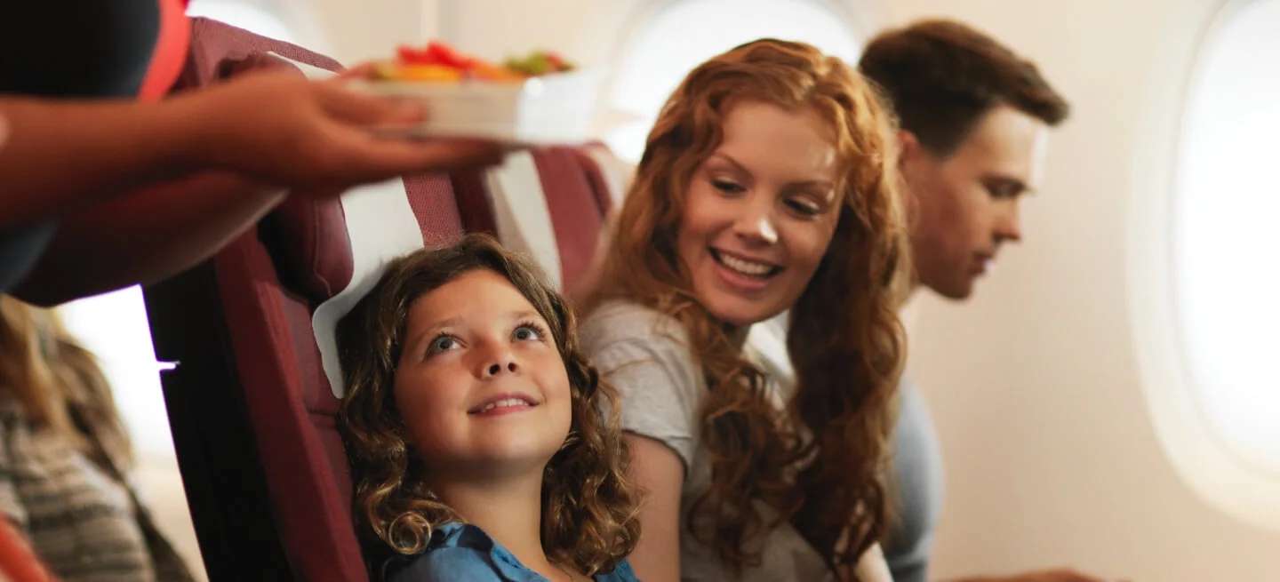 การบริการบนสายการบินในเครือ One World