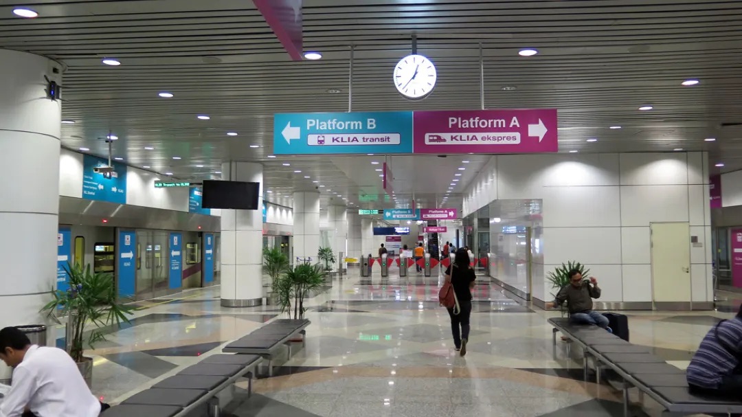 吉隆坡機場快線|搭乘方式