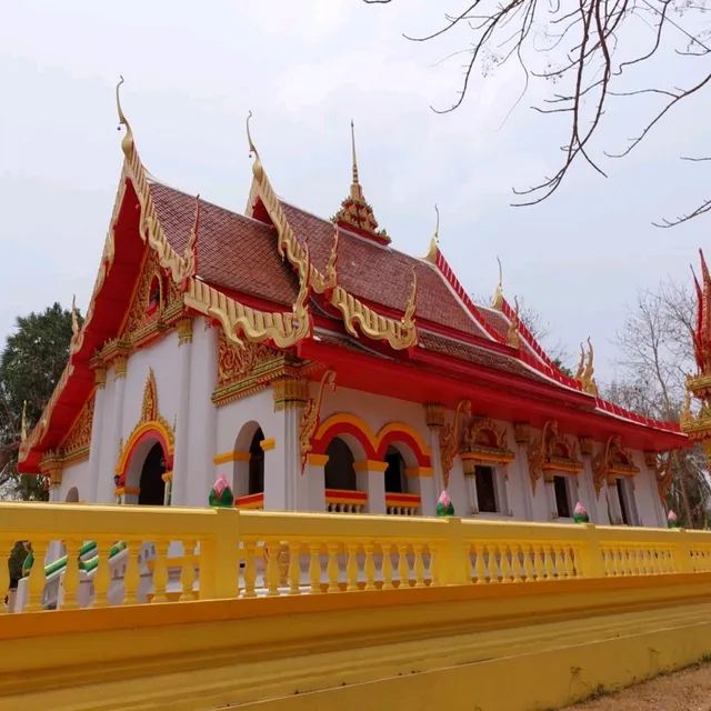 รวม 9 วัดในเชียงคาน ไหว้พระขอพร ชมเสน่ห์ศิลปะล้านช้างริมฝั่งโขง 2569 | Trip.com
