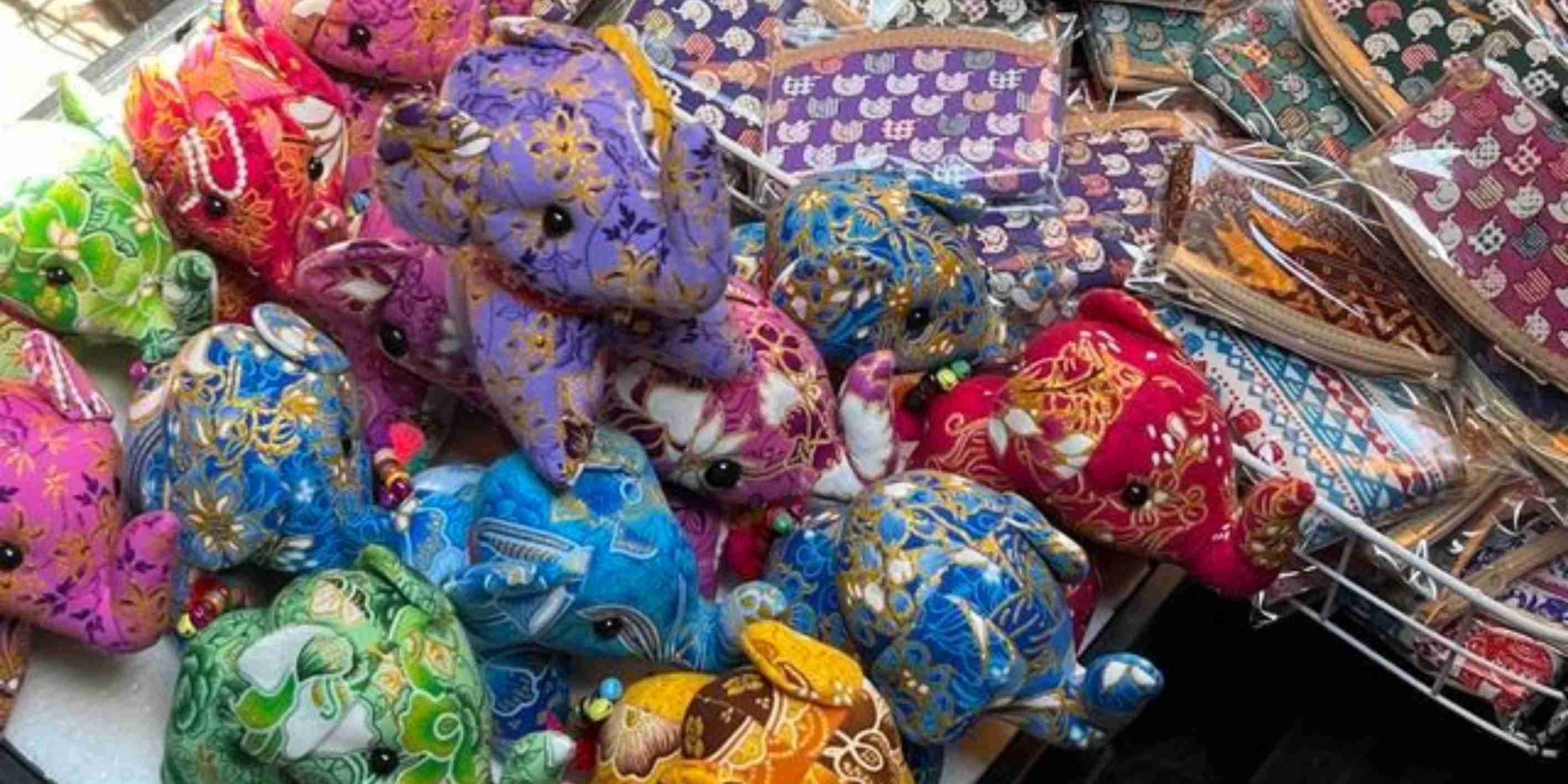 Elephant Figurines & Souvenirs