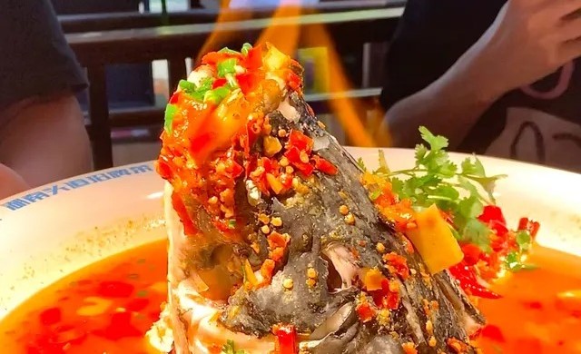 剁椒魚頭