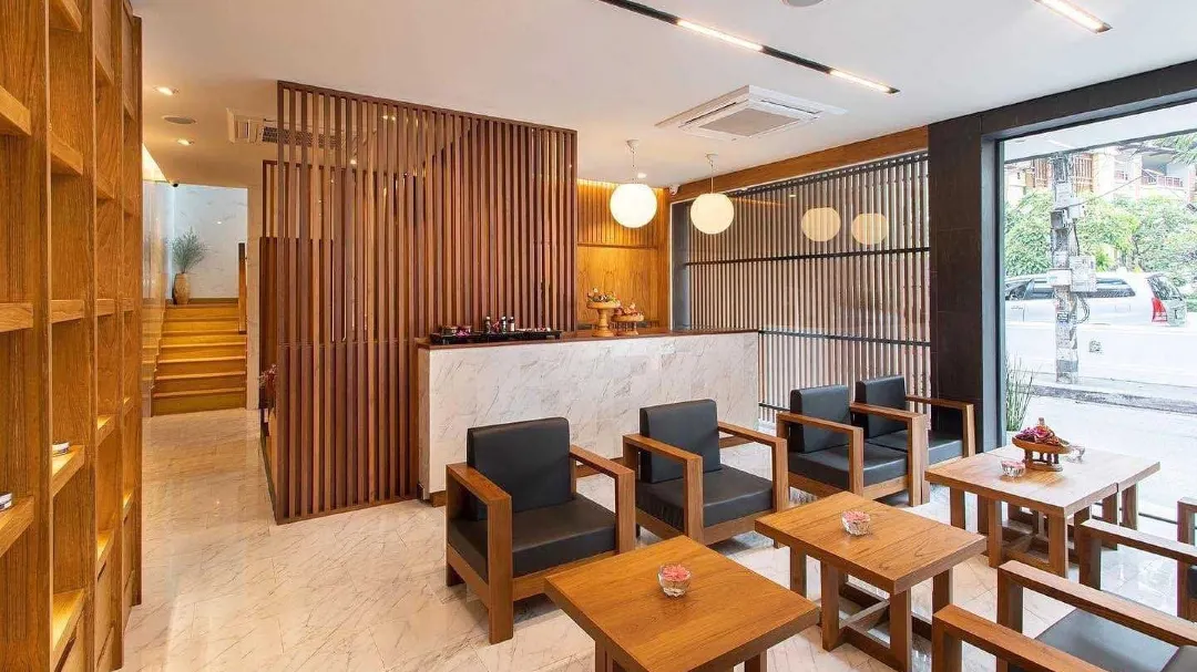 曼谷按摩, MAKKHA Health & Spa