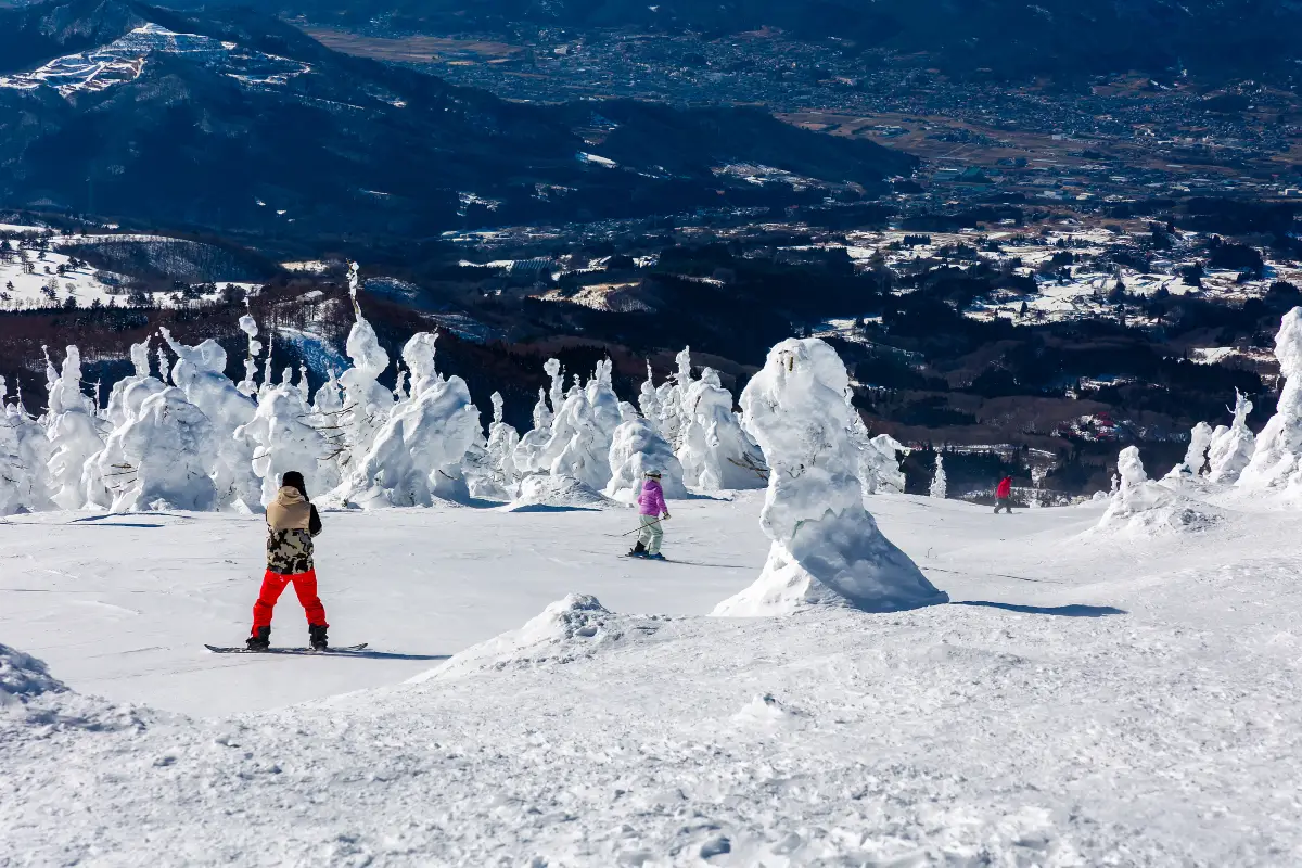 สกีรีสอร์ทซาโอะออนเซ็น