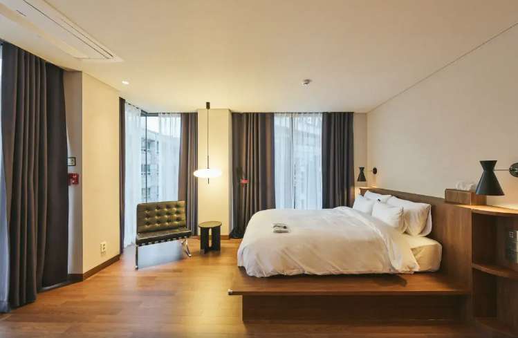 南浦洞住宿｜過去的好時光飯店