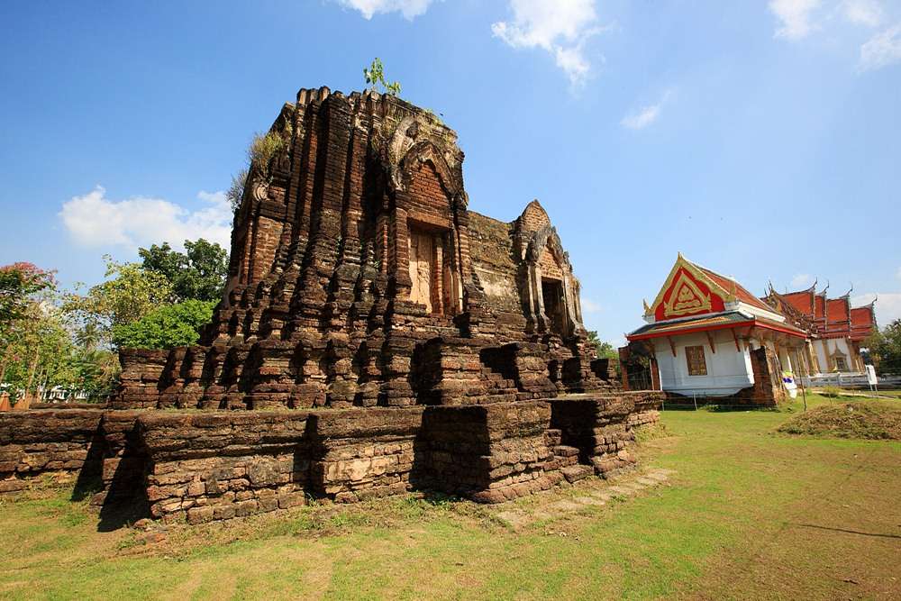 10 วัดในพิษณุโลก 2569 ต้องไปไหว้เสริมสิริมงคล พร้อมพิกัดถ่ายรูปสวย | Trip.com