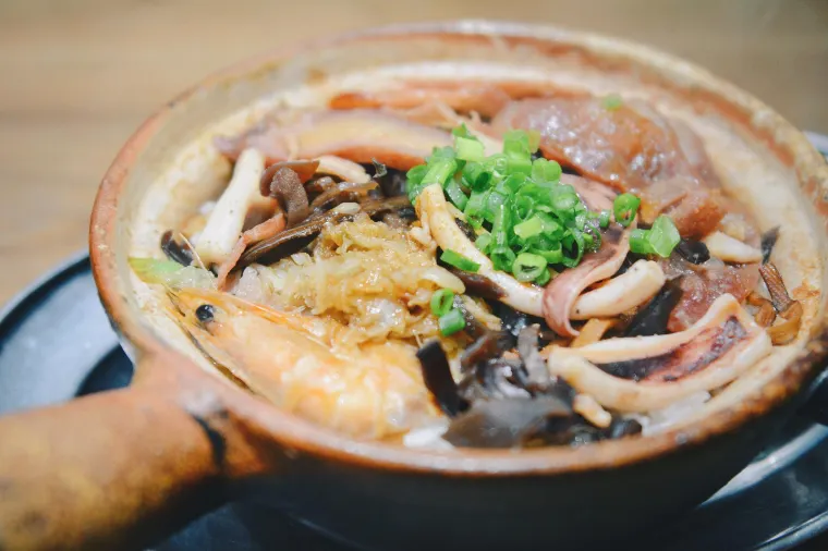 ข้าวหม้อดิน