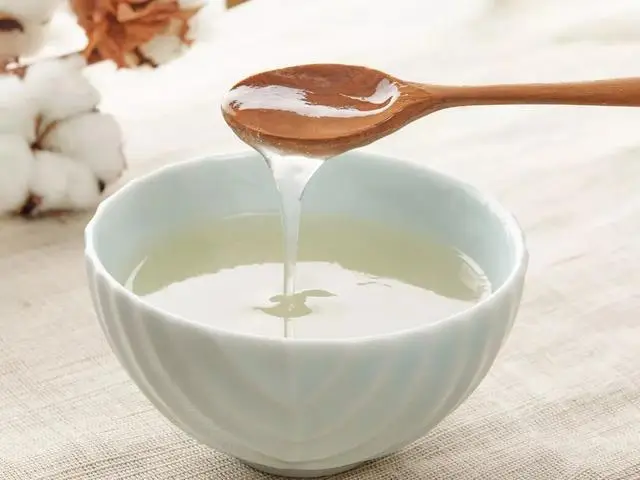 ผงกระถินณรงค์