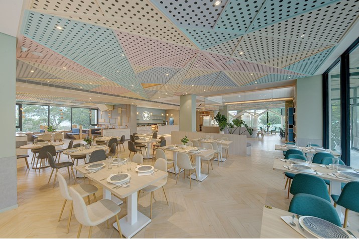 想窩 11 餐旅館座位