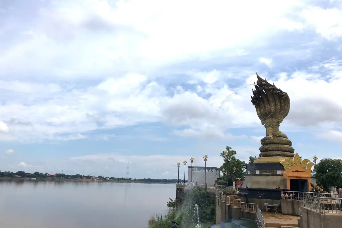 ลานพญาศรีสัตตนาคราช จังหวัดนครพนม