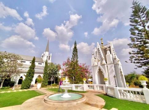 โบสถ์สุรินทร์