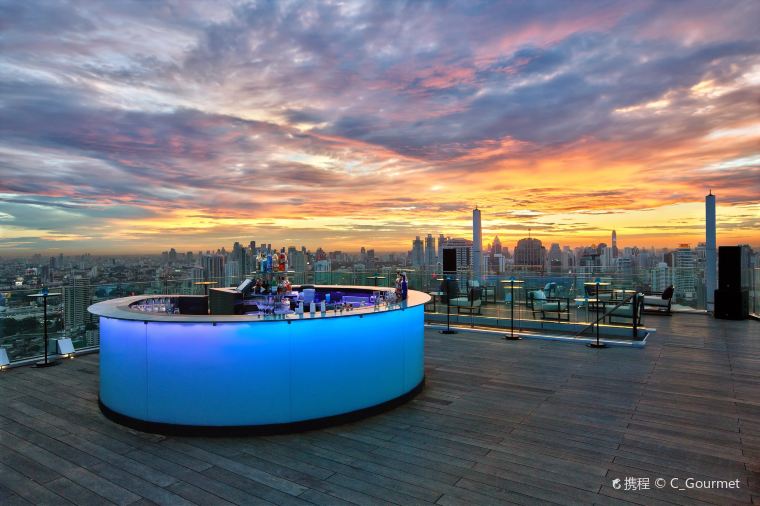 Octave Rooftop Lounge & Bar