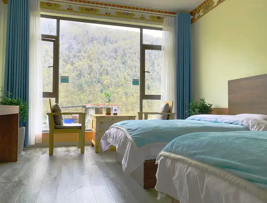 Four Sisters Mountain Knapsack International Hostel -2