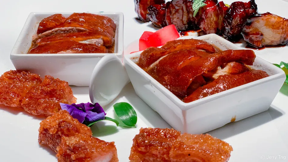 หมูกรอบจีน