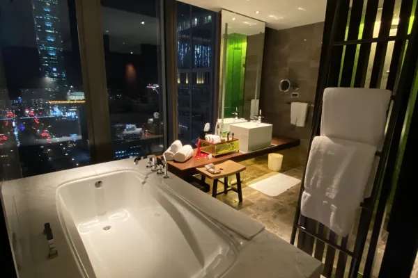 跨年住宿｜台北 W 飯店