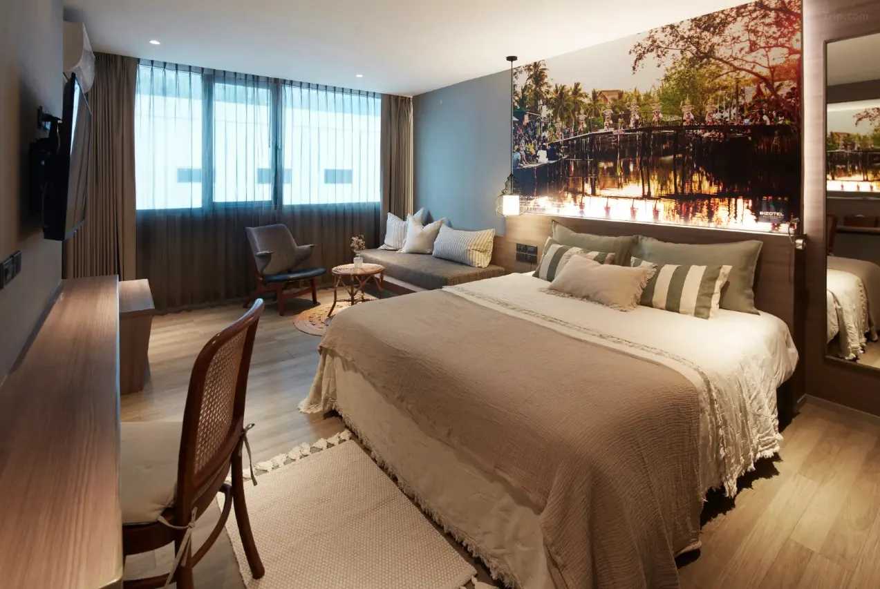 บิซโซเทล พรีเมียร์ โฮเทล แอนด์ เรสซิเดนซ์