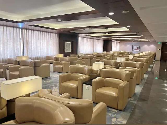 China Eastern Lounge