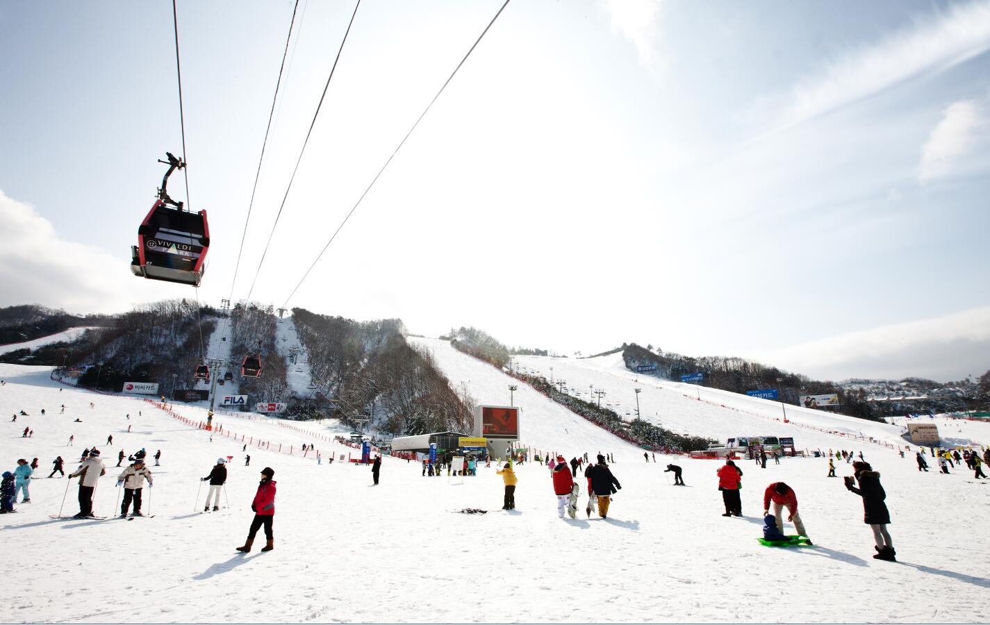 สวนสกีโลกวิกาลัลดีมุมต่ำ