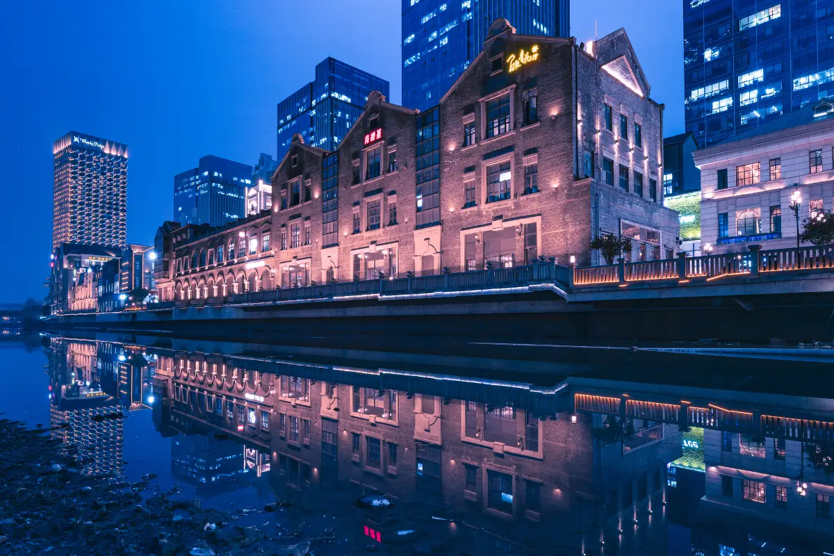 武漢美食, 楚河漢街