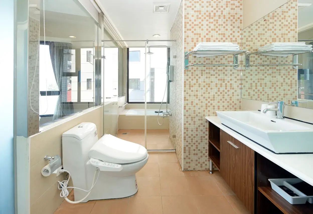 九族文化村住宿｜日月潭湖悅景觀旅店