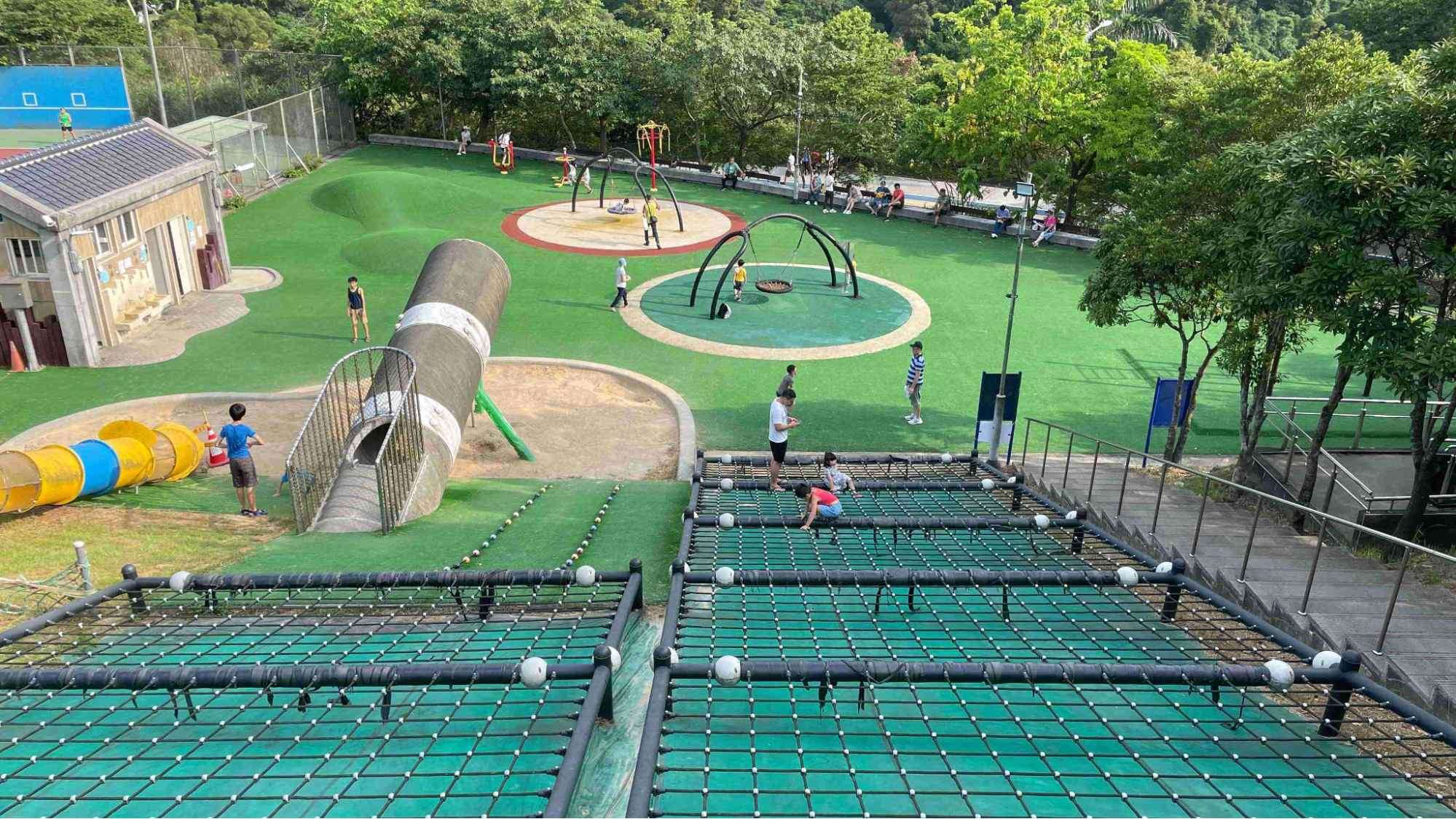 基隆景點｜基隆親子景點推薦 暖暖運動公園兒童遊戲場