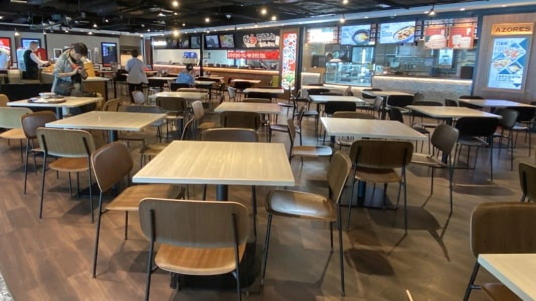 Food, Shopping, Wi-Fi and Luggage Storage at Macau Airport