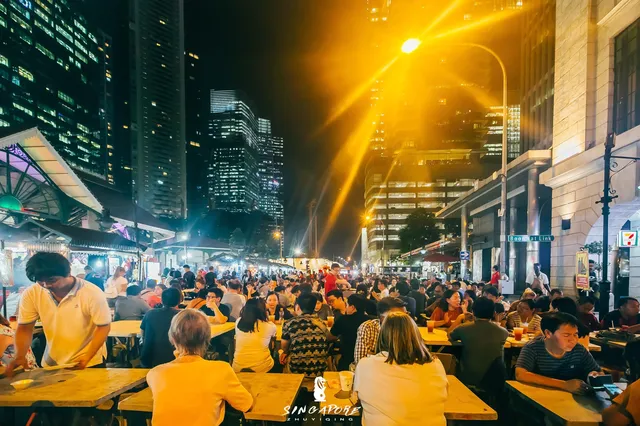 singapore food at Lau Pa Sat