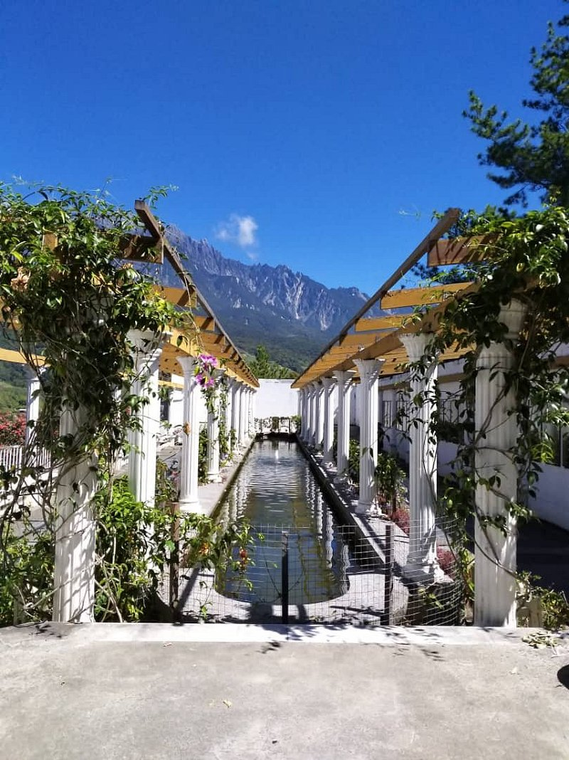 A hallway in the memorial park