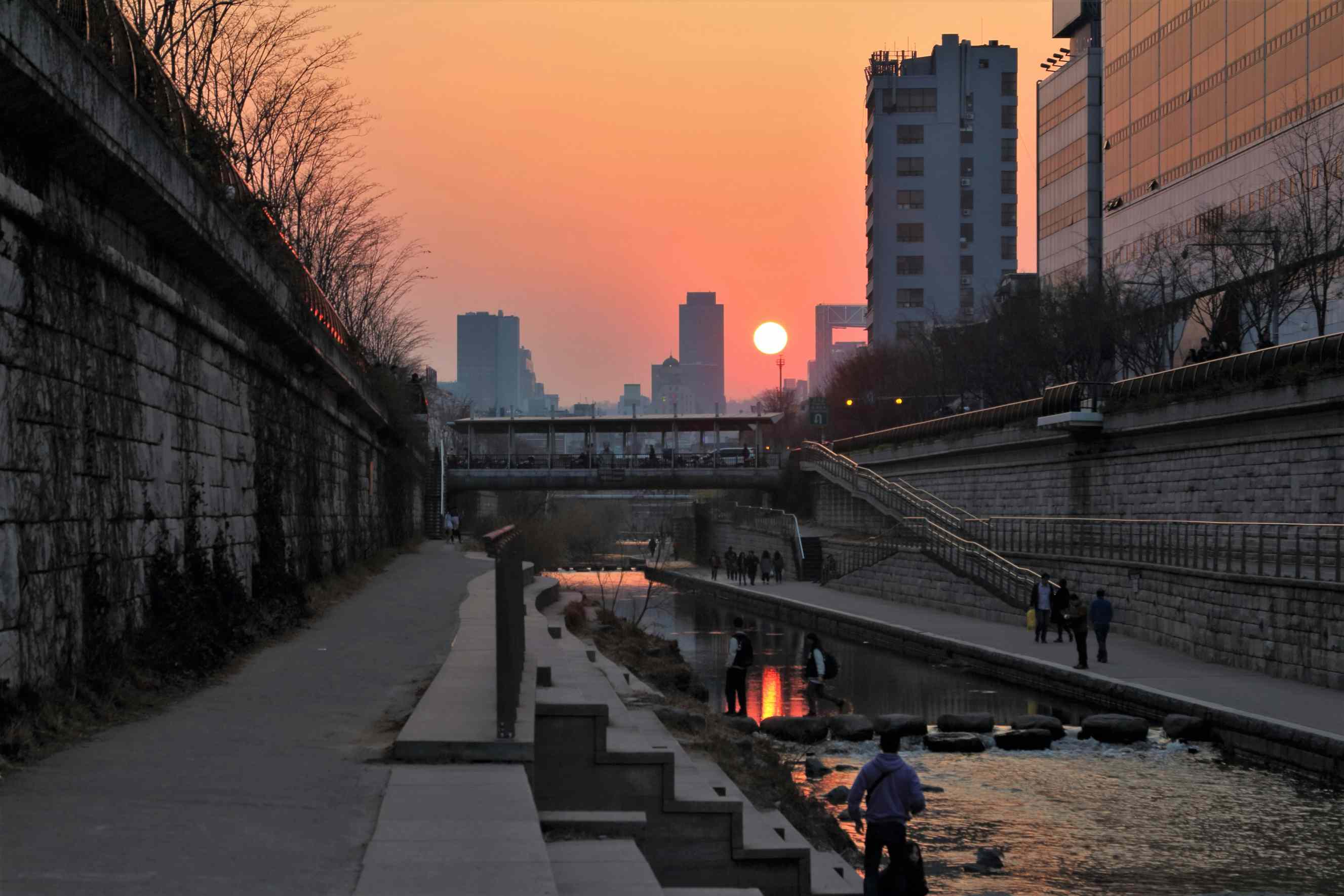 Cheonggyecheon Stream