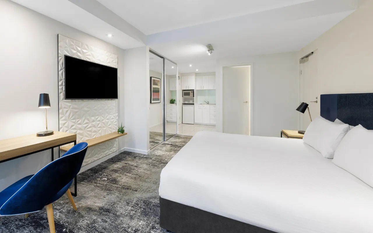 弗林德斯街布雷迪公寓飯店