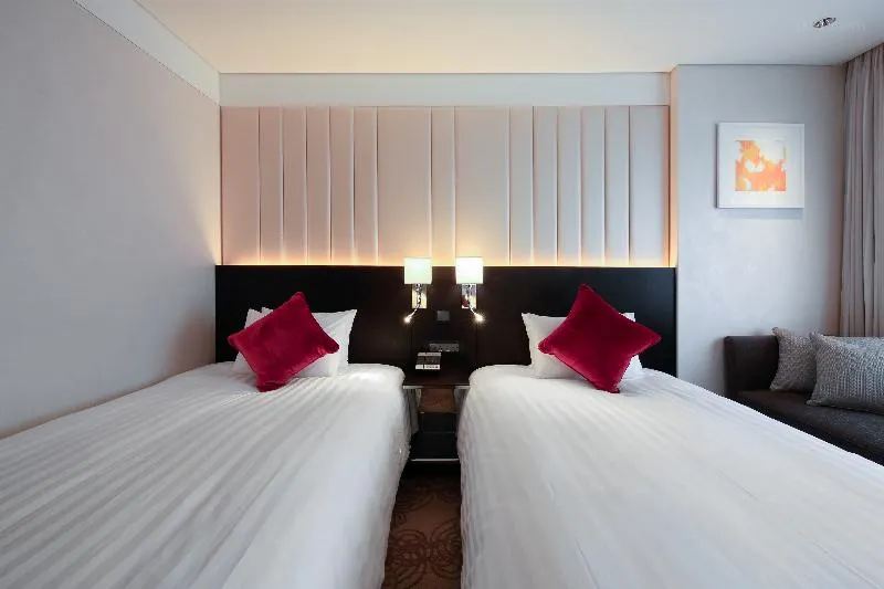 首爾明洞索拉利亞西鐵飯店