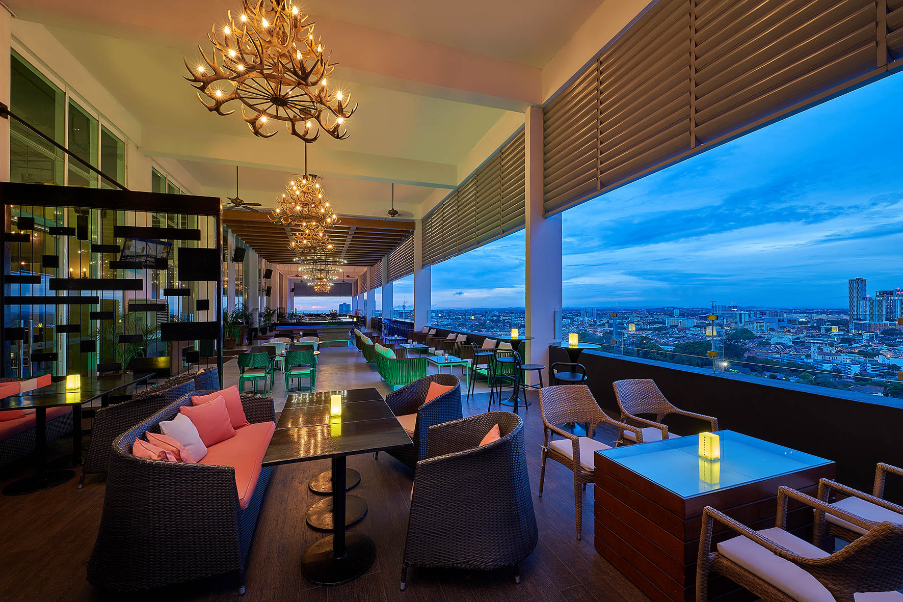 Melaka night lounge and bar