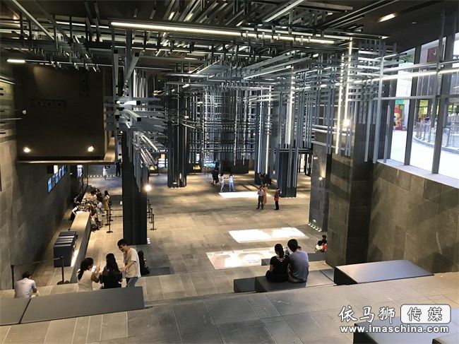 CINESKY 新天影院(壹方天地 IMAX 店)工業風設計