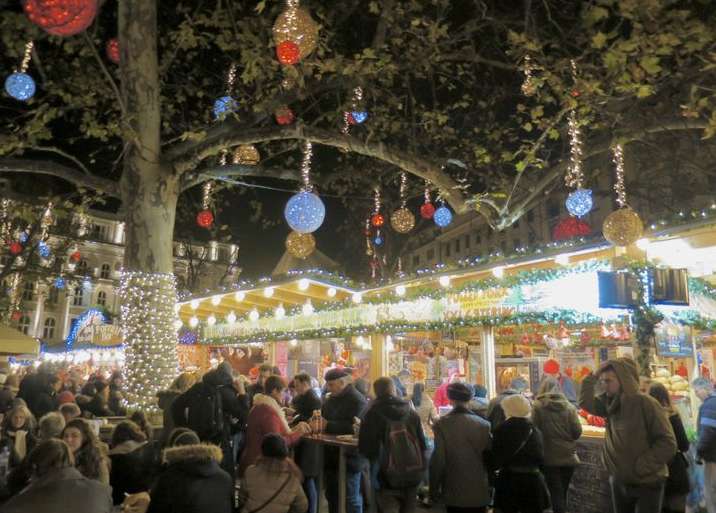 布達佩斯 - 超夢幻的燈光裝飾、 溫泉