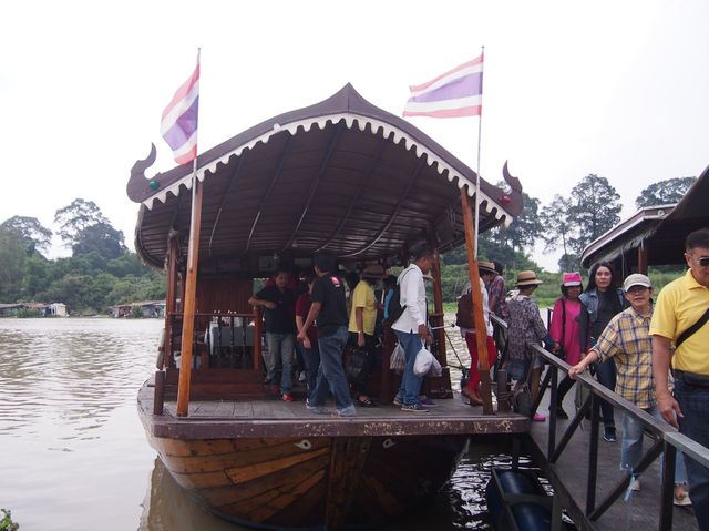 ล่องเรือแม่น้ำสะแกกรัง