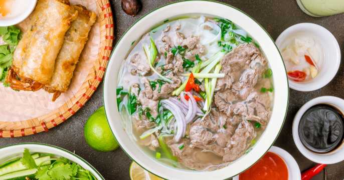 เฝอดานัง อร่อยอยู่ที่ไหน? รวม 10 ร้านเฝอดานัง ที่ไม่ควรพลาด | Trip.com