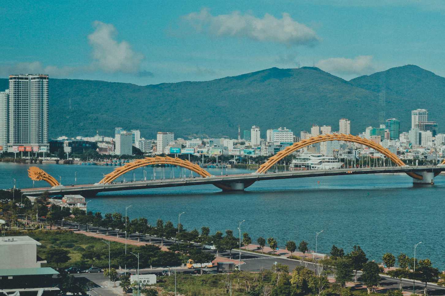 เที่ยวต่างประเทศ