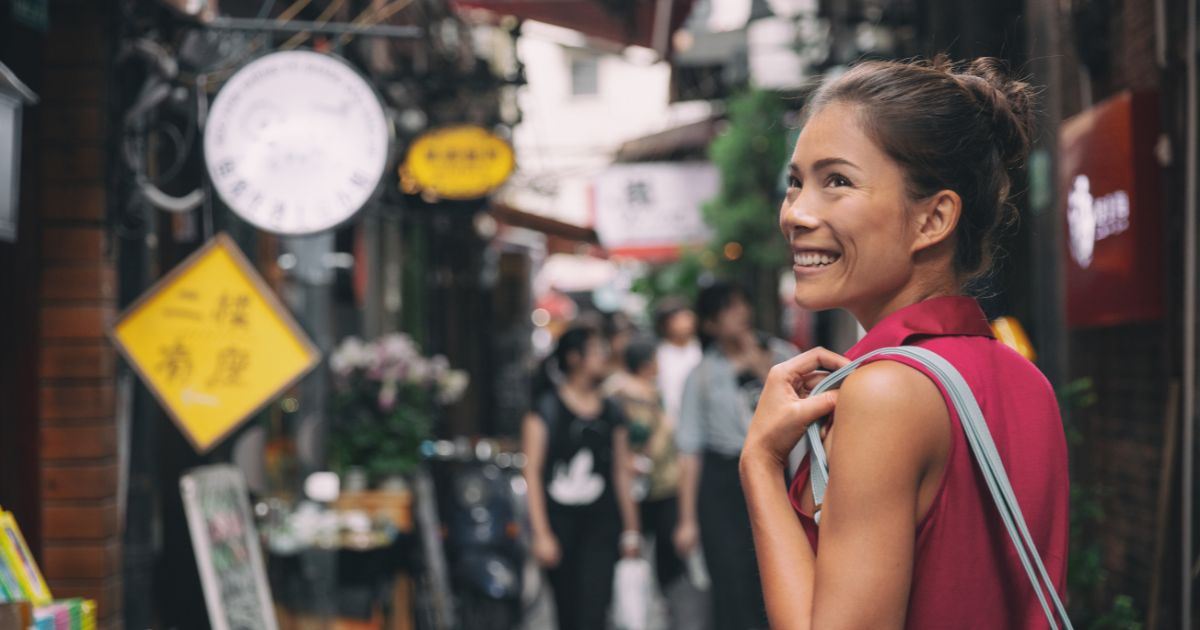 Alipay vs WeChat Pay: คนไทยไปจีนควรใช้แอปไหน? คู่มือเลือกแอปจ่ายเงินในจีน | Trip.com