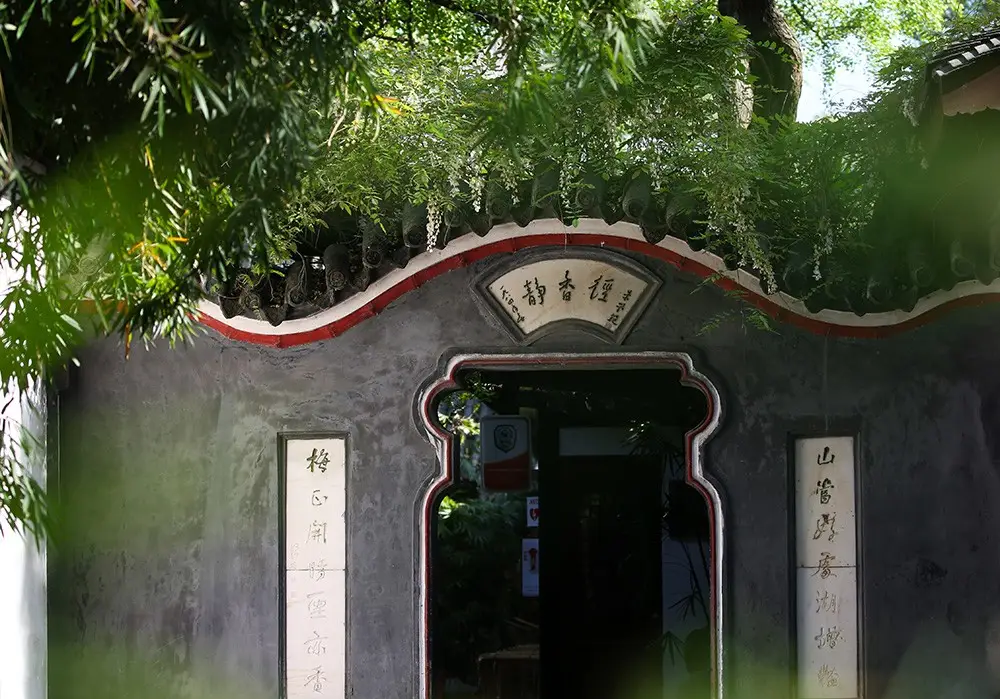 杜甫草堂+武侯祠+寬窄巷子+錦裏古街+奎星樓街一日遊