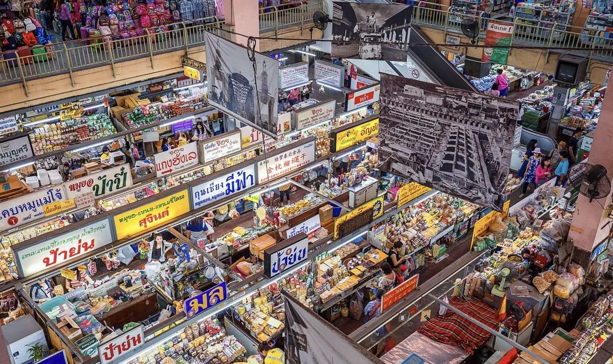 ตลาดวโรรส (กาดหลวง) - แหล่งซื้อของฝากเชียงใหม่