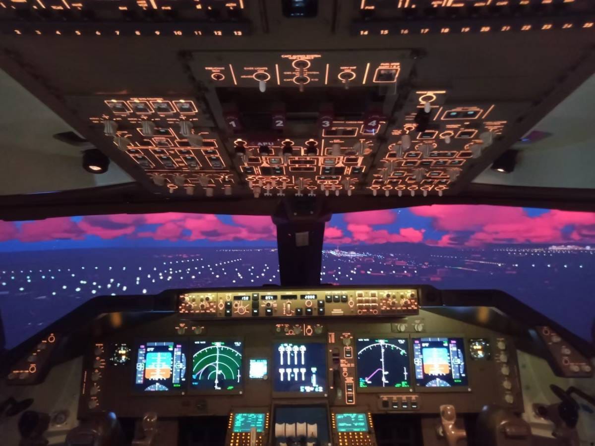 台北飛行模擬機中心 Taipei Flight Simulator Center