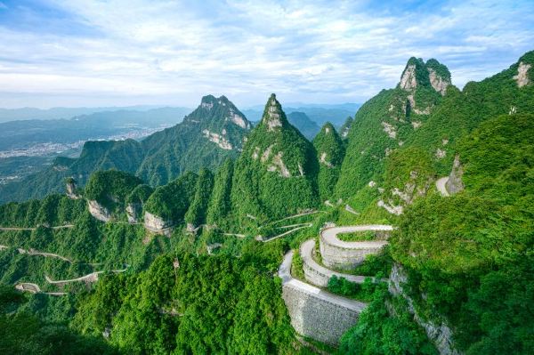 พิชิตเขาเทียนเหมิน