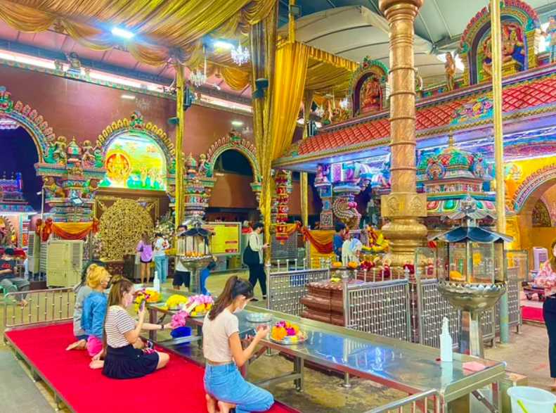 วัดแขกสีลม