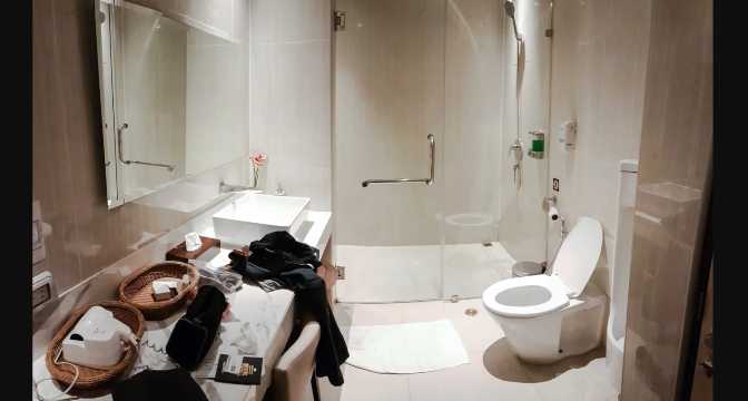 ห้องอาบน้ำสนามบิน