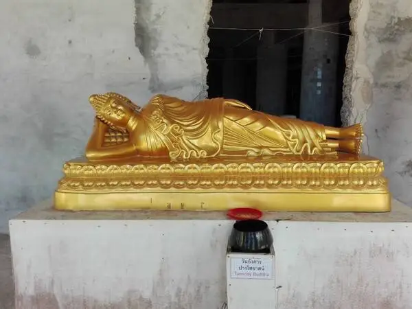 the golden statue at The Big Buddha