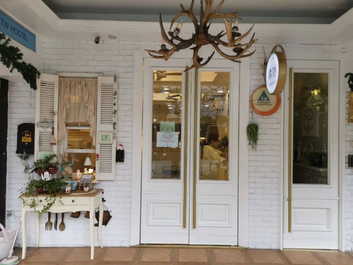 橙舍太空艙旅館