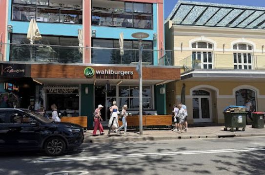 .Wahlburgers Manly Beach