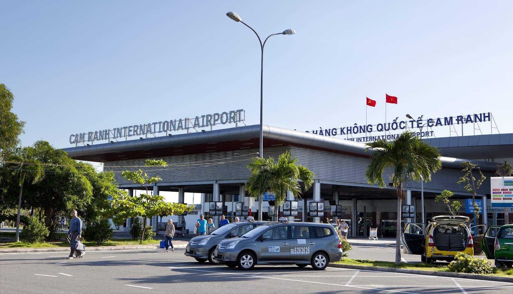 호치민 공항 패스트 트랙, 나트랑 공항