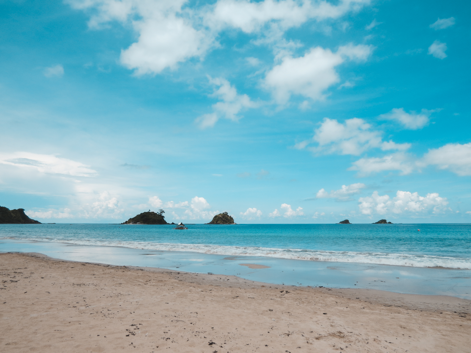 愛妮島景點 #1 納克潘海灘 (Nacpan Beach)