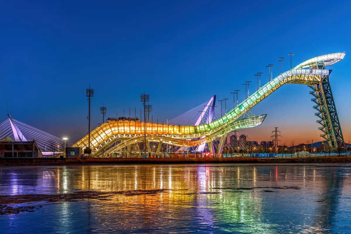 首鋼滑雪大跳台